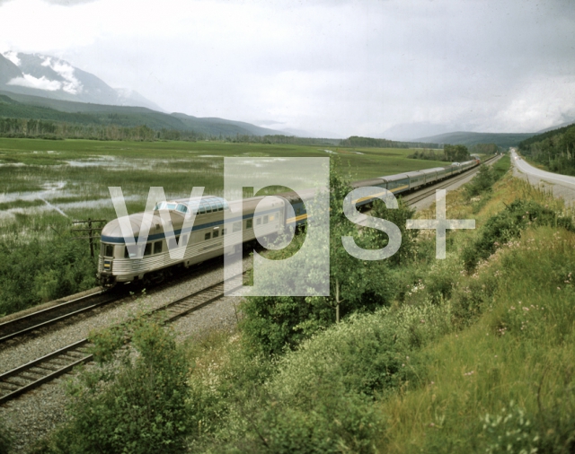 ｜レブルストーク東部を走るカナダ太平洋鉄道