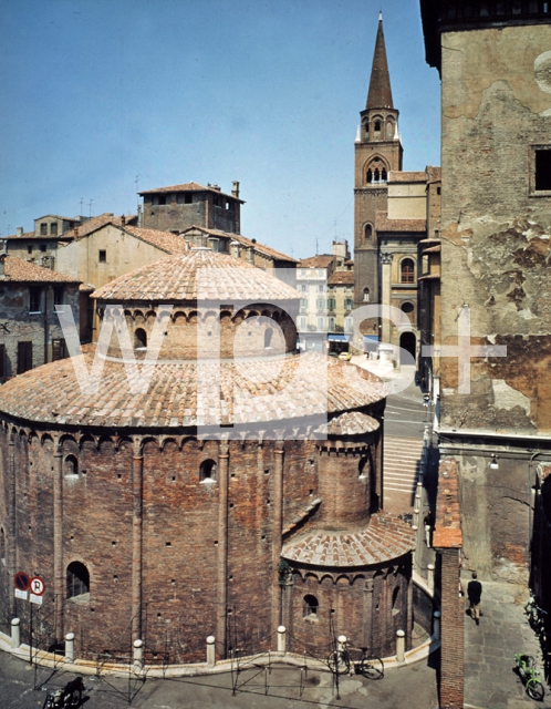 CANOSSA Matilde di｜ロトンダ・ディ・サン・ロレンツォ