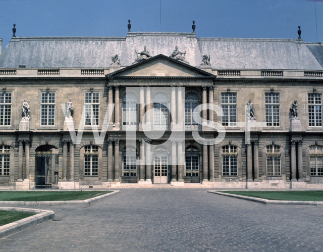DELAMAIR Pierre-Alexis & BOFFRAND Germain｜スービーズ館（フランス国立中央文書館）