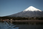 ｜オソルノ火山とトドス・ロス・サントス湖