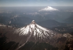 ｜プンティアグド山（手前）とトロナドール山（奥）