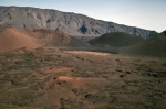 ｜ハレアカラ火山の噴火口