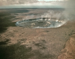 ｜キラウエア火山のハレマウマウ・クレーター