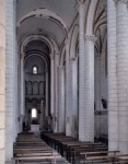 ｜サン・ピエール聖堂の身廊